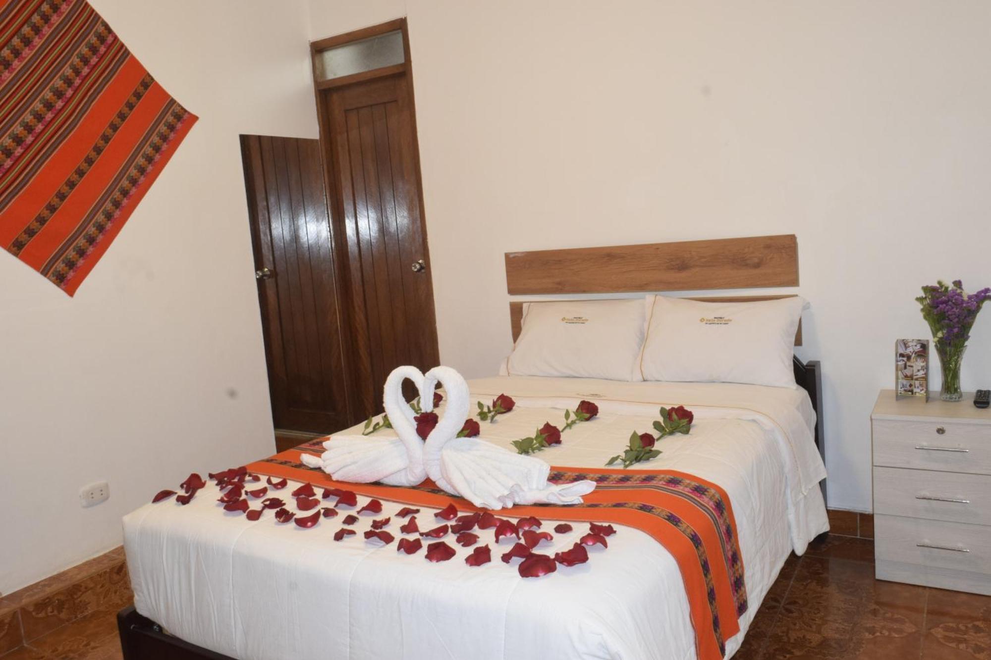 Hostel Valle Dorado Machupicchu Buitenkant foto